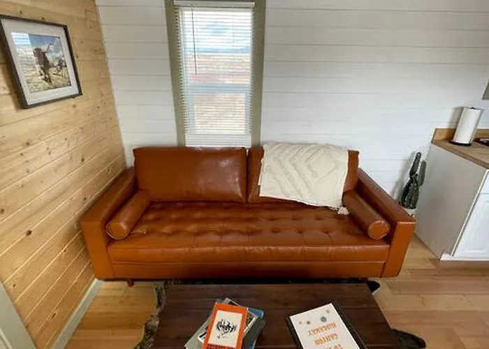 Cozy Retreat: Glamping Getaway In A Tiny House Near The Grand Canyon, Az *