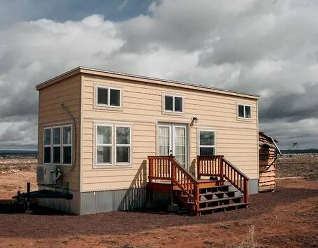 Cozy Retreat: Glamping Getaway In A Tiny House Near The Grand Canyon, Az * Williams